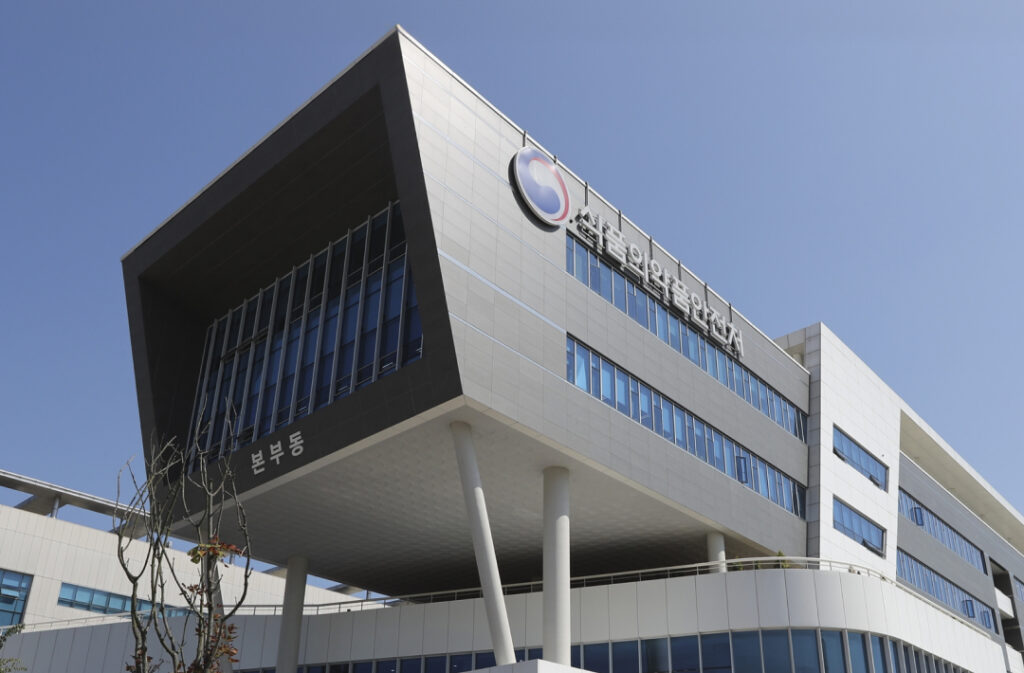 Organoids Enter the Clinic: A Milestone for Regenerative Medicine